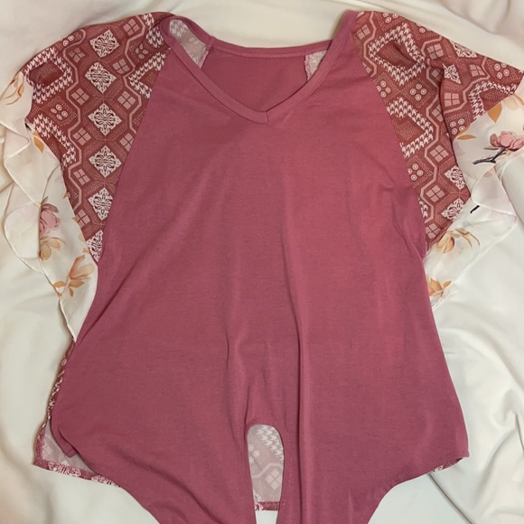 Pink Aztec Flowy Top | Small - Picture 3 of 5